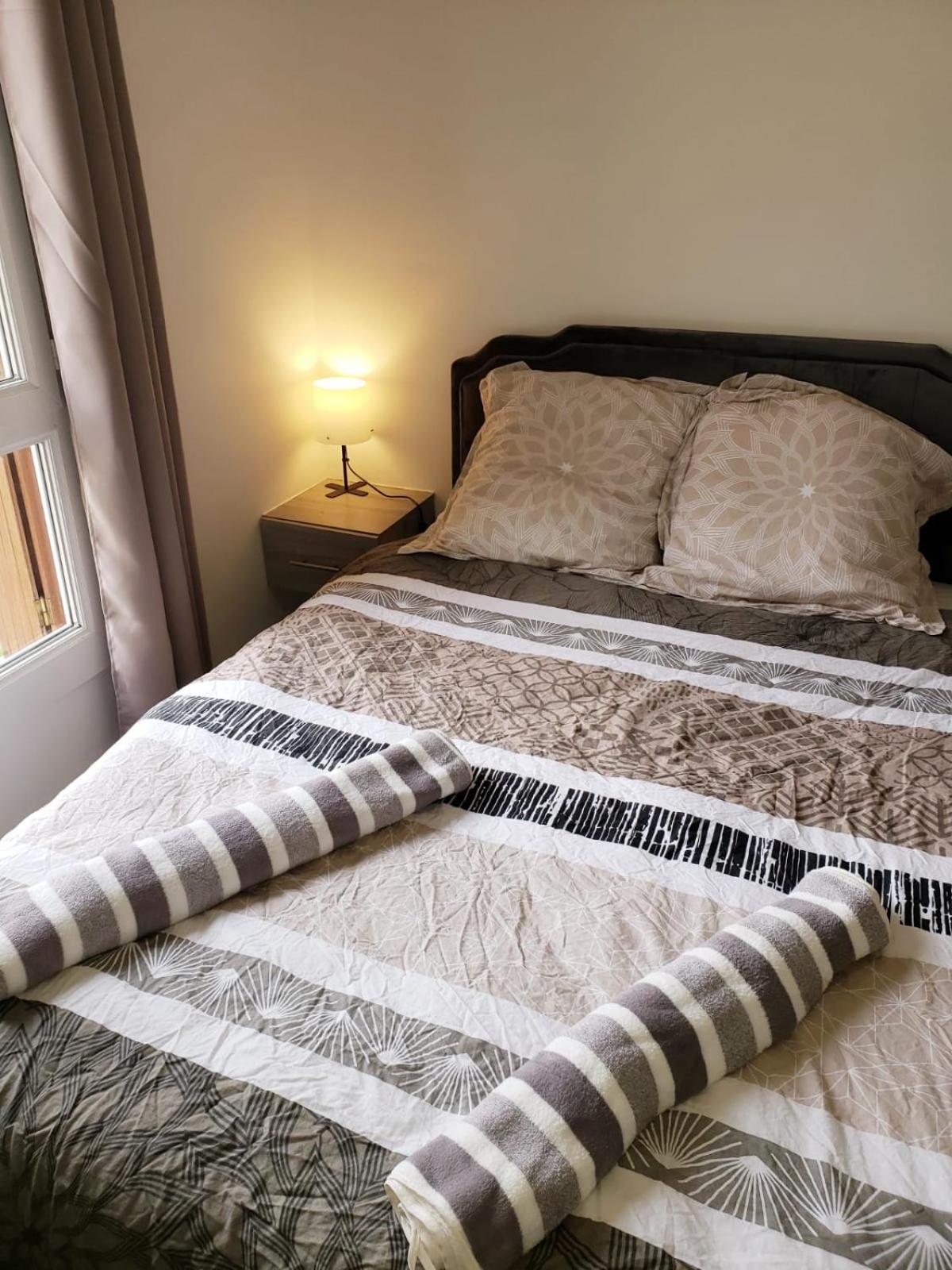 Suite From 1 To 6 - Bathtubs In Rooms - Air Conditioned Residential Appartement - Self-Arrival - Wifi - Netflix Disney - Kitchen - Laundry - Parking Awinion Zewnętrze zdjęcie