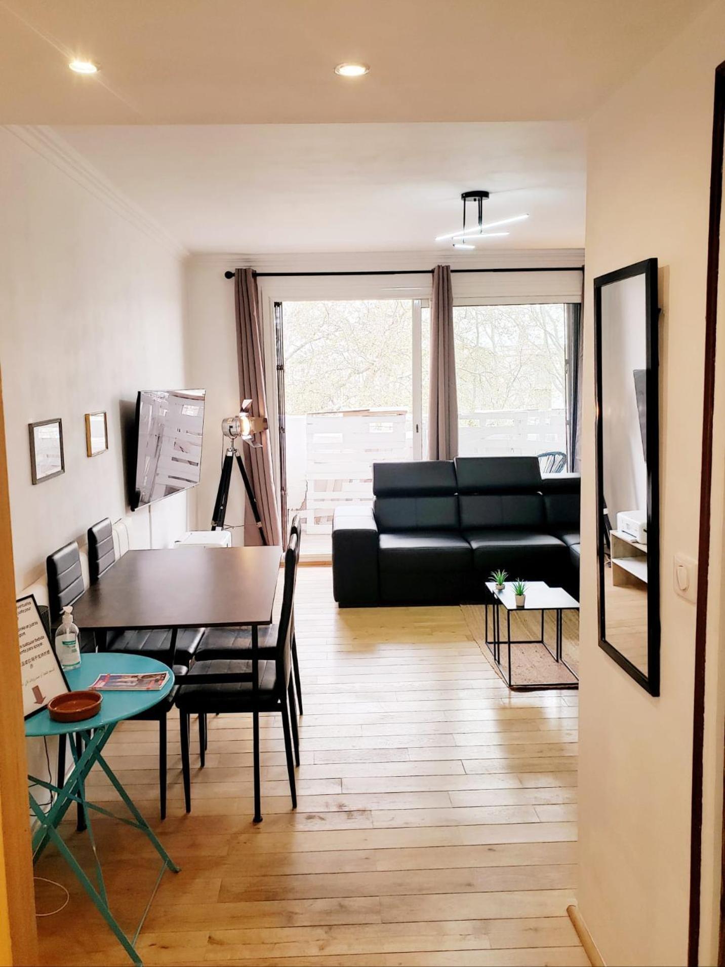 Suite From 1 To 6 - Bathtubs In Rooms - Air Conditioned Residential Appartement - Self-Arrival - Wifi - Netflix Disney - Kitchen - Laundry - Parking Awinion Zewnętrze zdjęcie
